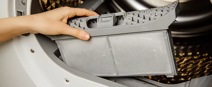 Signs Of A Clogged Dryer Lint Trap in Barnstable, Massachusetts